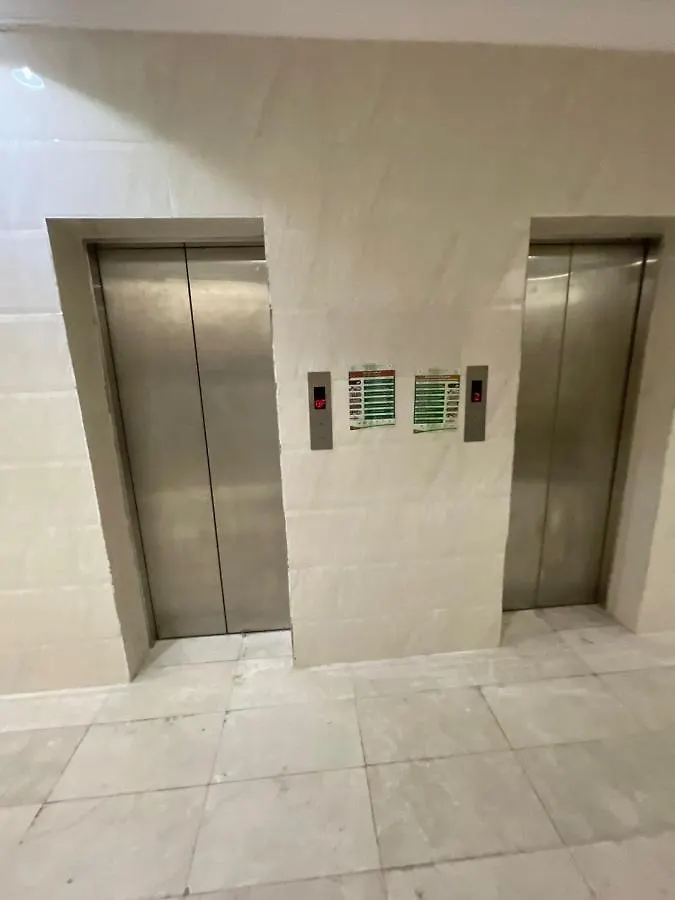 Hotel Hôtel فندق نسمة الحرم -Nasamat Alharam - قصر الششة سابقا - الششة - الروضة مقابل مسجد والدي الشيخ أمين جاد à La Mecque Arabie saoudite